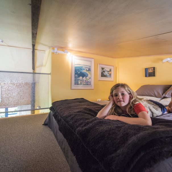 Extra sleeping area: mezzanine loft with queen bed
